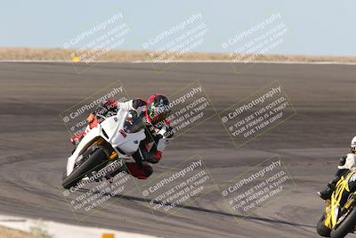 media/Nov-26-2023-TrackXperience (Sun) [[5492a056a2]]/Level 2/Session 2 (Bowl Exit)/